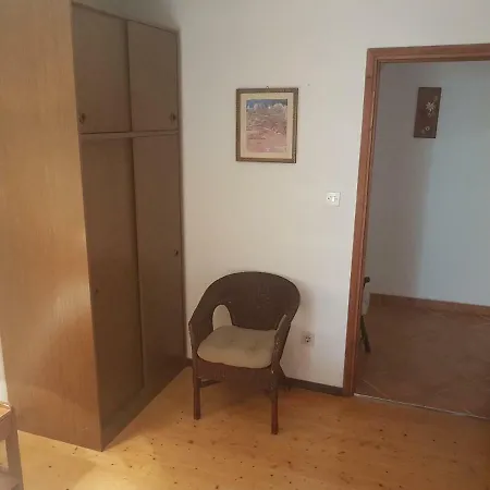 Nadia Apartment